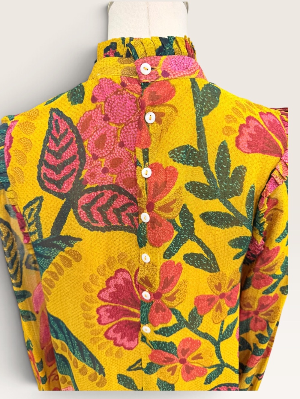 Farm Rio XS Golden Yellow Floral Print Button Back Long Sleeve Blouse EUC Boho - Picture 7 of 13
